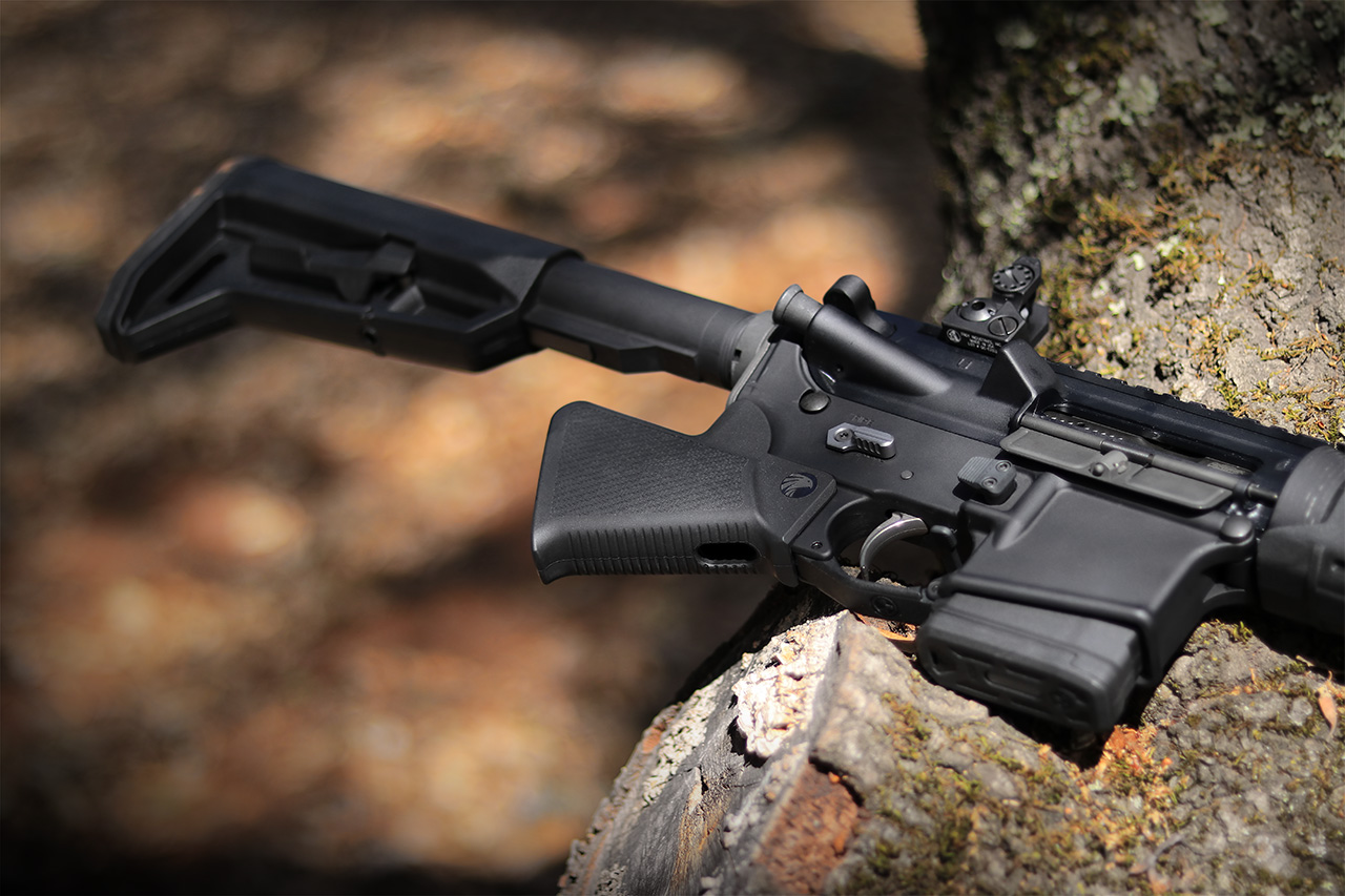 Sparrow Dynamics California Featureless AR-15 Rifle Grip on mossy oak
